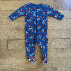 3/$10 MARVEL Toddler boy pyjamas Spiderman 12-18m